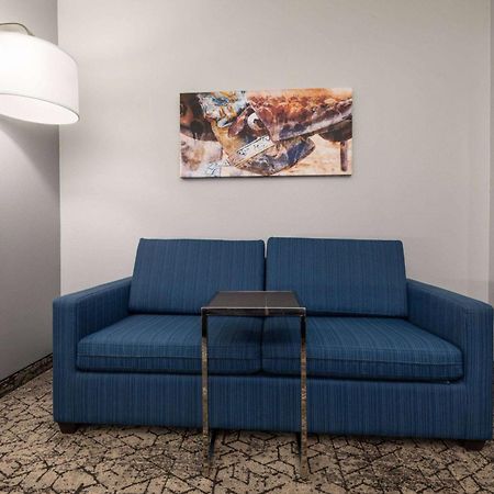 La Quinta By Wyndham Mcalester Bagian luar foto