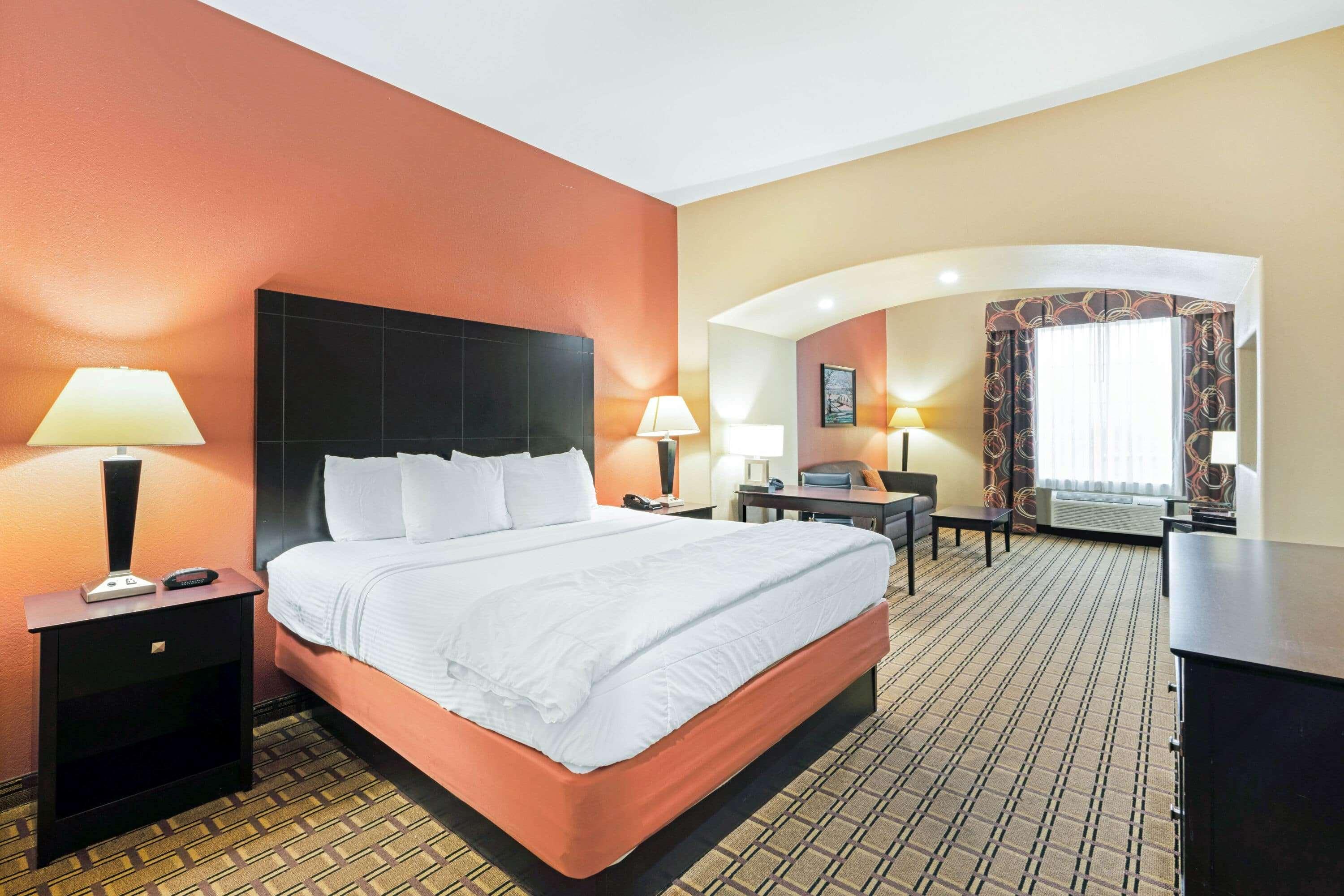 La Quinta By Wyndham Mcalester Bagian luar foto