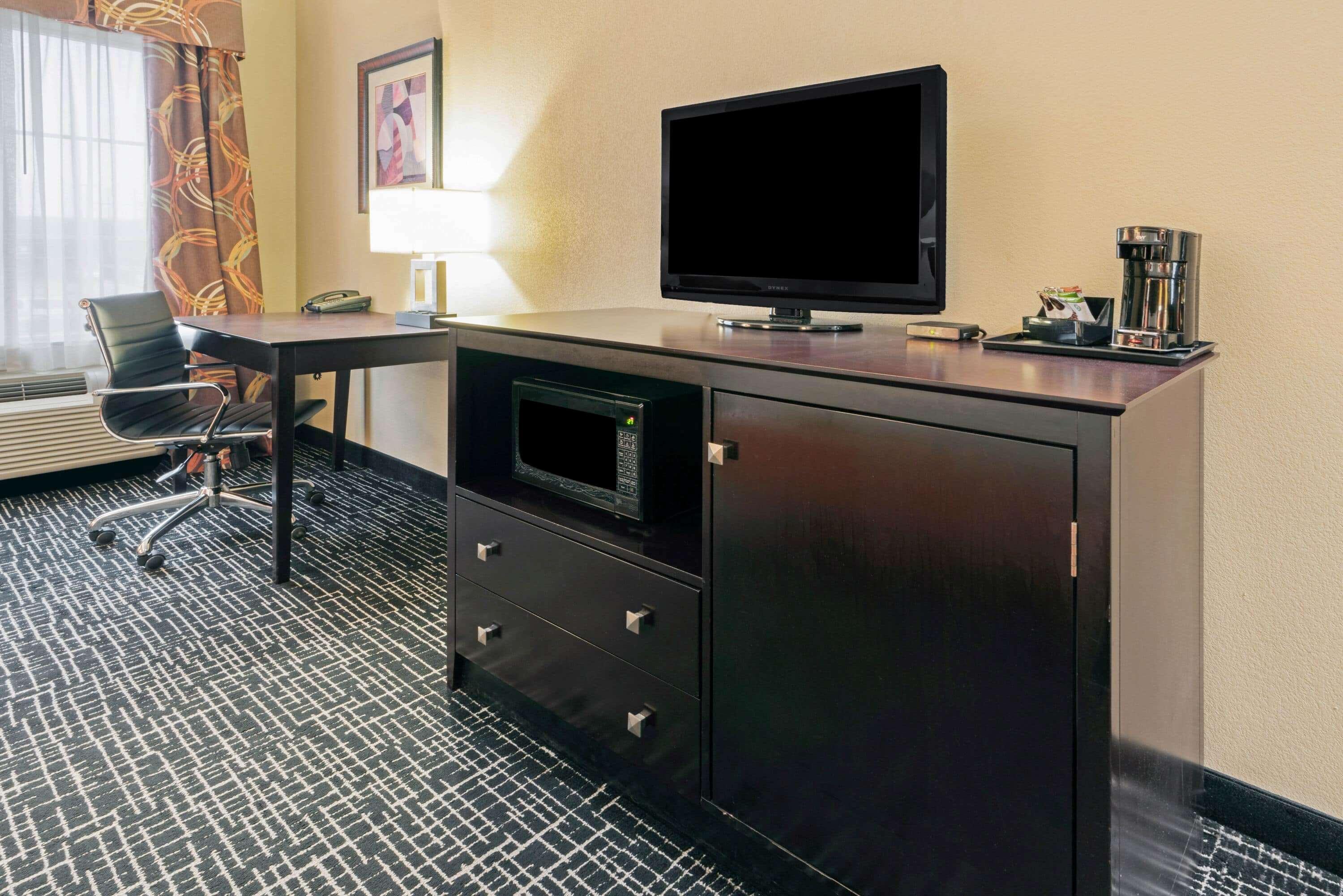 La Quinta By Wyndham Mcalester Bagian luar foto