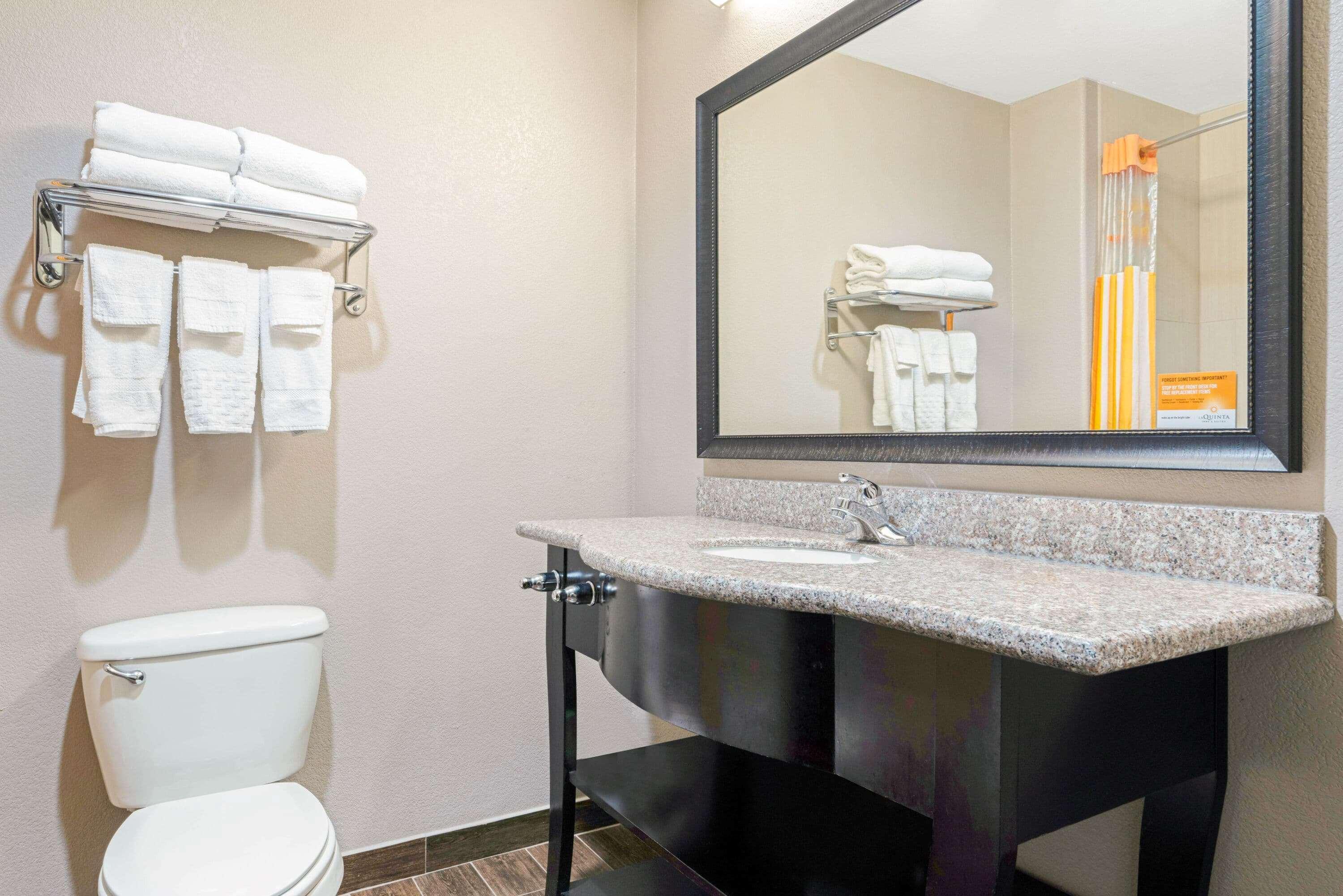 La Quinta By Wyndham Mcalester Bagian luar foto