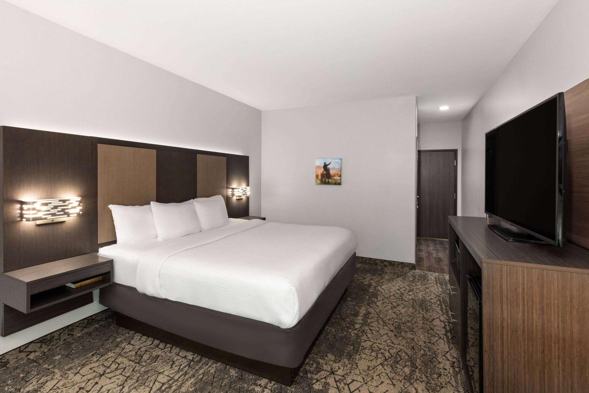 La Quinta By Wyndham Mcalester Bagian luar foto