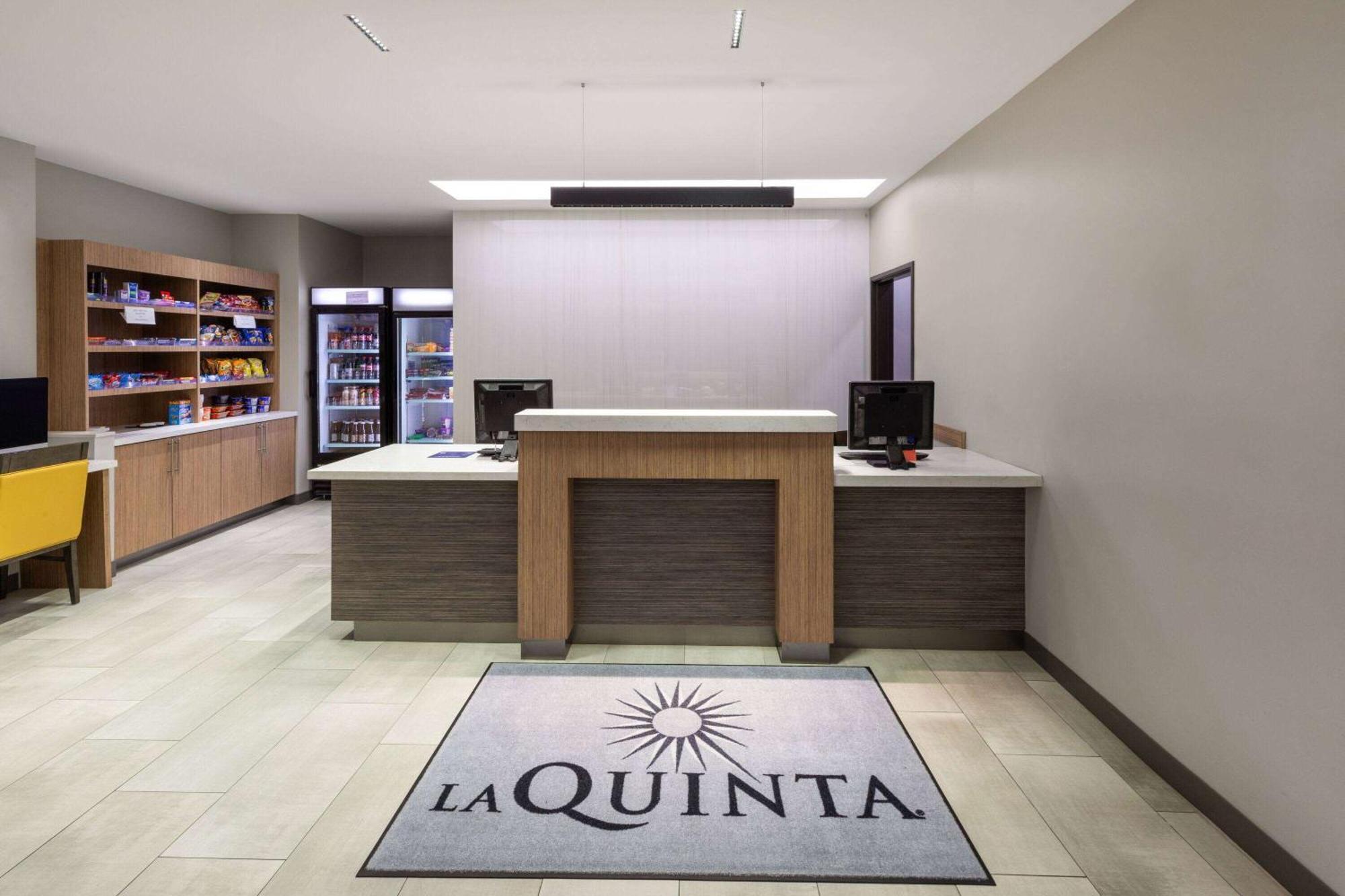 La Quinta By Wyndham Mcalester Bagian luar foto